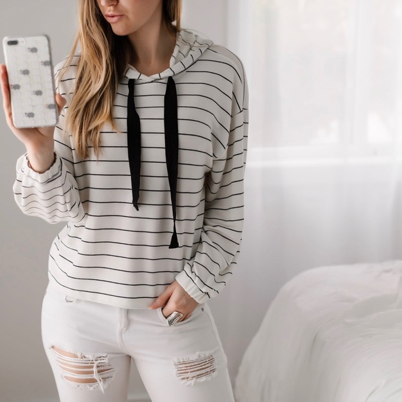 SoldOut11thStreet - Picture 3 of 8